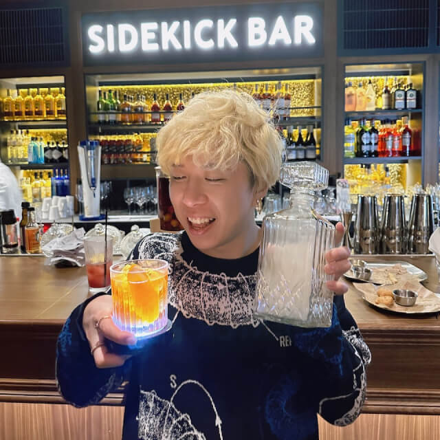 Sidekick Bar